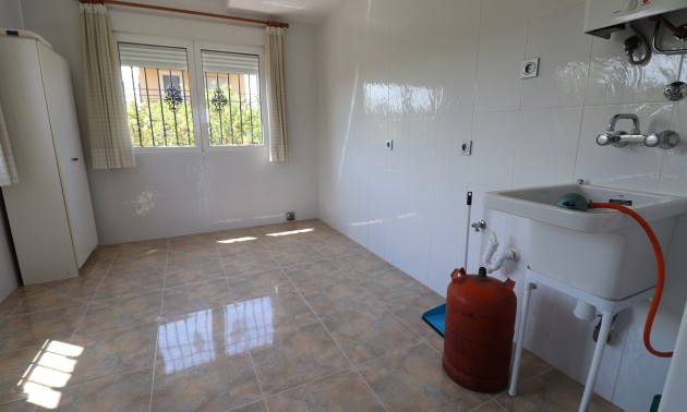 Herverkoop - Country House - Algorfa
