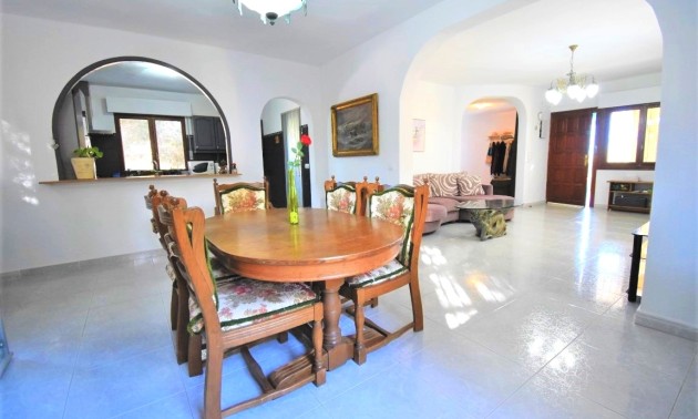 Herverkoop - Villa - Orihuela Costa - Villamartín