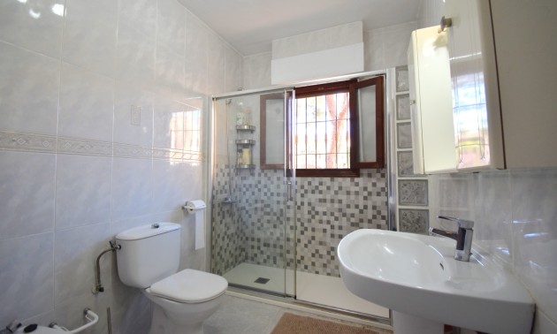 Herverkoop - Villa - Orihuela Costa - Villamartín