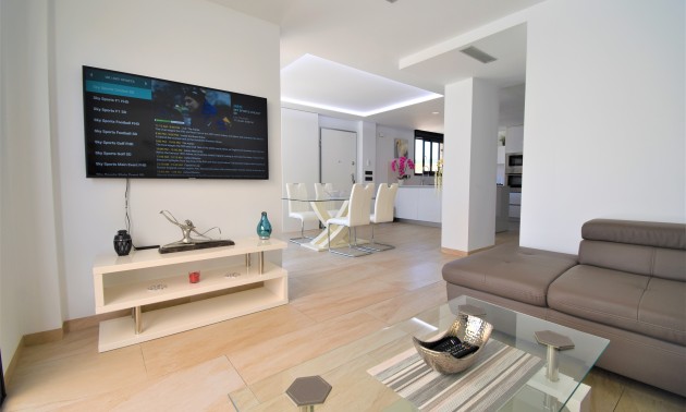 Herverkoop - Villa - Orihuela Costa - Villamartín