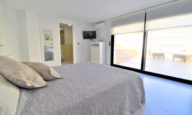 Herverkoop - Villa - Orihuela Costa - Villamartín