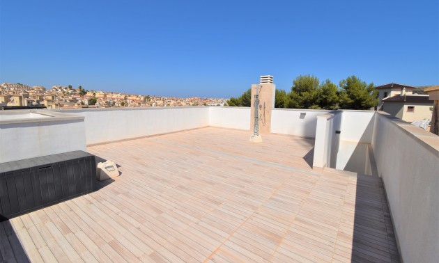 Herverkoop - Villa - Orihuela Costa - Villamartín