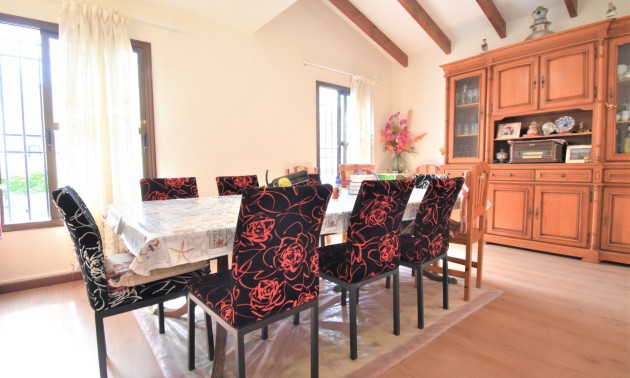 Herverkoop - Villa - Orihuela Costa - Villamartín