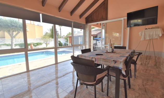 Herverkoop - Villa - Orihuela Costa - Villamartín