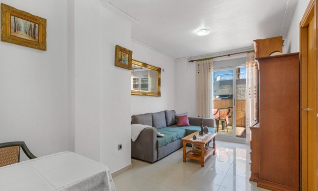 Herverkoop - Apartment - Torrevieja - La Mata
