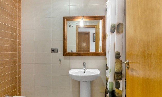 Herverkoop - Apartment - Torrevieja - La Mata
