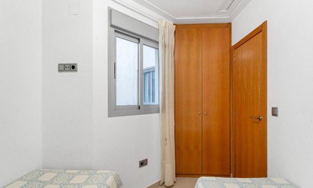 Herverkoop - Apartment - Torrevieja - La Mata