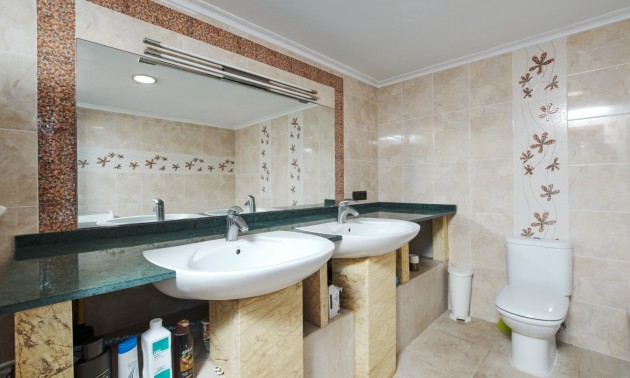 Herverkoop - Villa - Torrevieja - La Mata