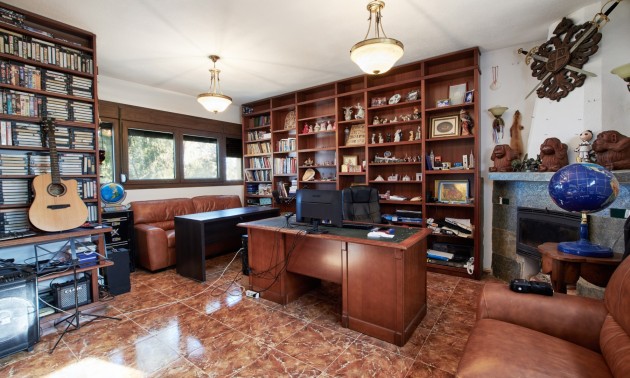 Herverkoop - Villa - Torrevieja - La Mata
