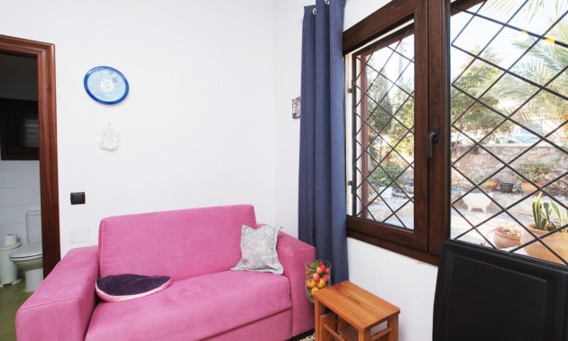 Herverkoop - Villa - Torrevieja - La Mata