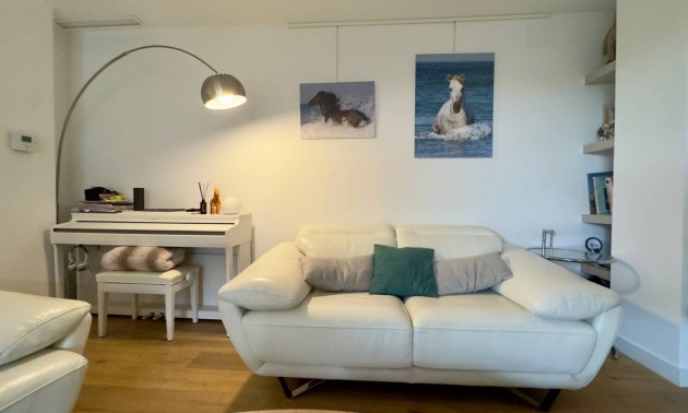 Herverkoop - Apartment - Alicante - Vistahermosa