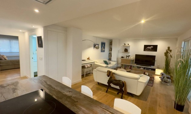 Herverkoop - Apartment - Alicante - Vistahermosa