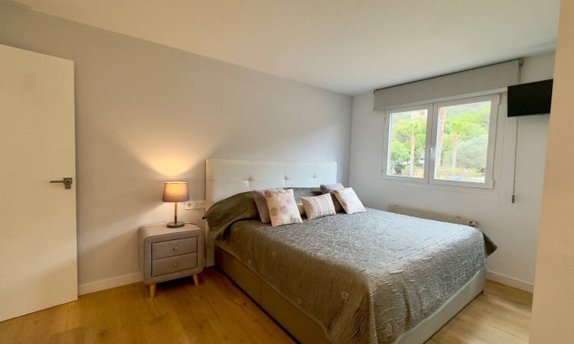 Herverkoop - Apartment - Alicante - Vistahermosa