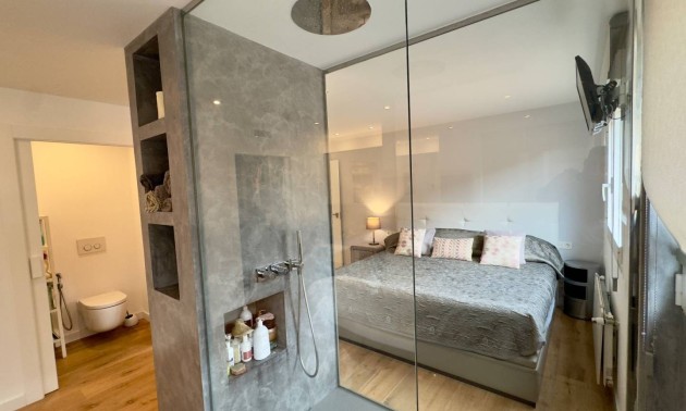 Herverkoop - Apartment - Alicante - Vistahermosa