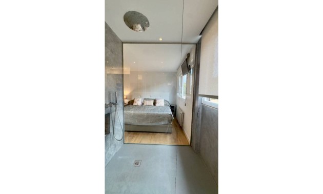 Herverkoop - Apartment - Alicante - Vistahermosa