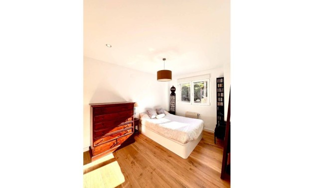 Herverkoop - Apartment - Alicante - Vistahermosa