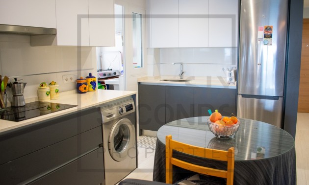 Herverkoop - Apartment - Torrevieja - Playa del Cura