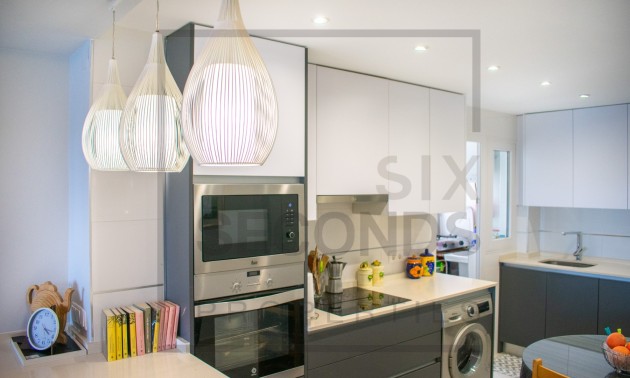 Herverkoop - Apartment - Torrevieja - Playa del Cura