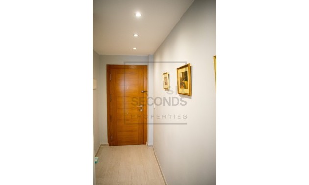 Herverkoop - Apartment - Torrevieja - Playa del Cura