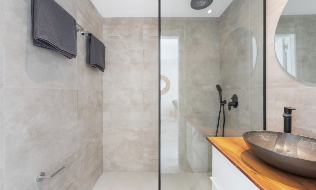 Herverkoop - Apartment - Benahavis - La Quinta