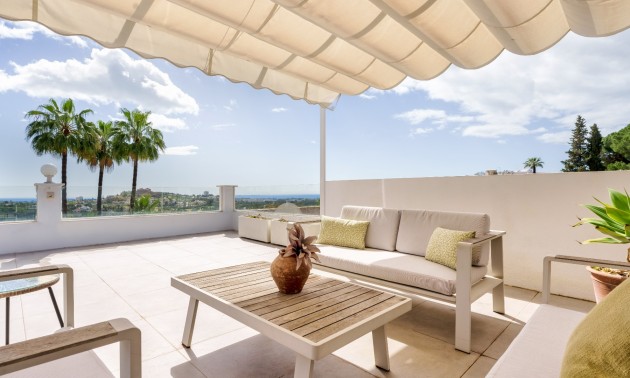 Herverkoop - Apartment - Benahavis - La Quinta