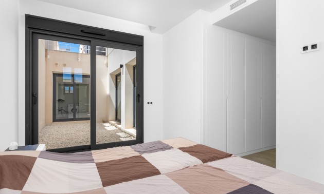 Herverkoop - Villa - San Miguel de Salinas - Orihuela Costa