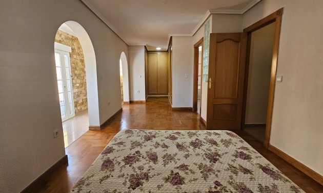 Herverkoop - Villa - Los Alcazares