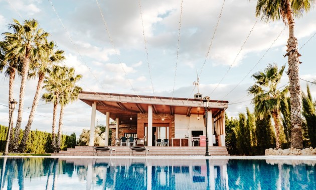 Resale - Villa - Catral