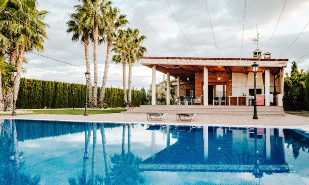 Resale - Villa - Catral