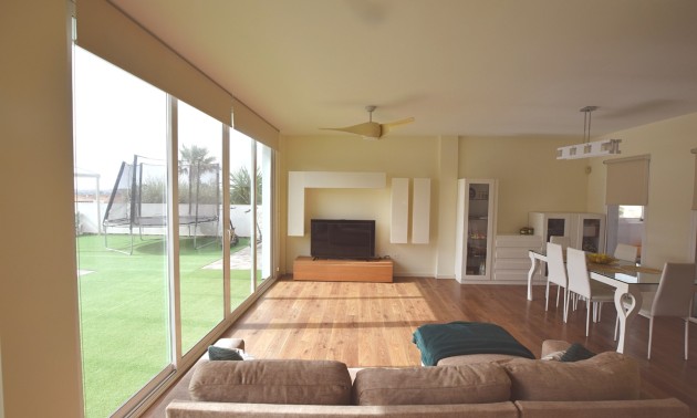 Revente - Villa - San Fulgencio - La Marina