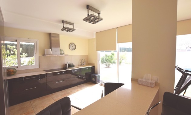 Revente - Villa - San Fulgencio - La Marina