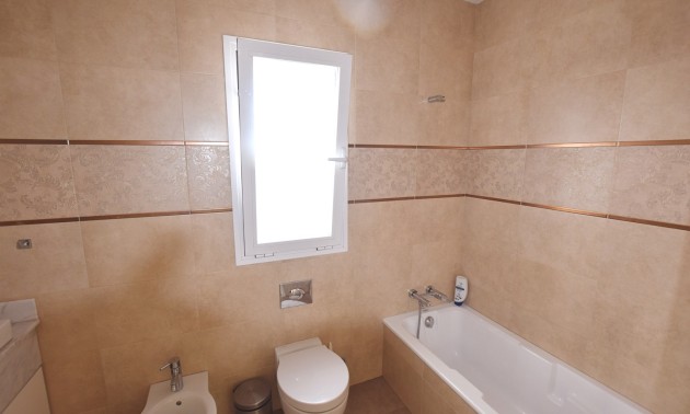 Revente - Villa - San Fulgencio - La Marina