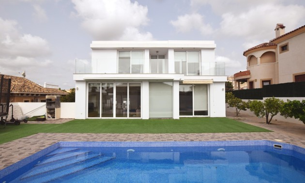 Revente - Villa - San Fulgencio - La Marina