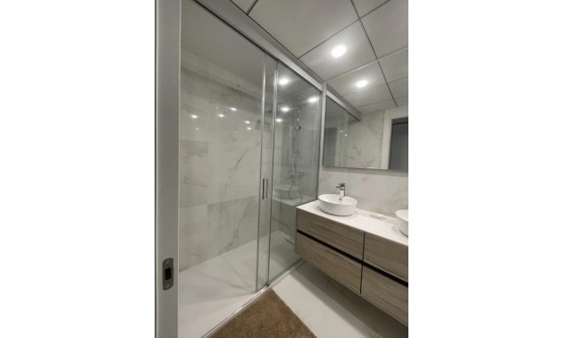 Herverkoop - Apartment - Benidorm - Zona de Poniente