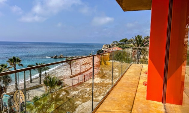 Resale - Villa - Villajoyosa