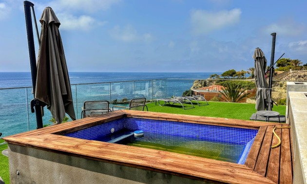 Resale - Villa - Villajoyosa