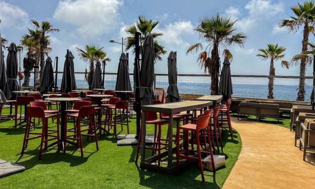 Resale - Villa - Villajoyosa