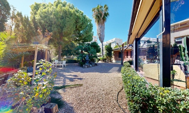 Resale - Villa - San Juan - San Juan de Alicante