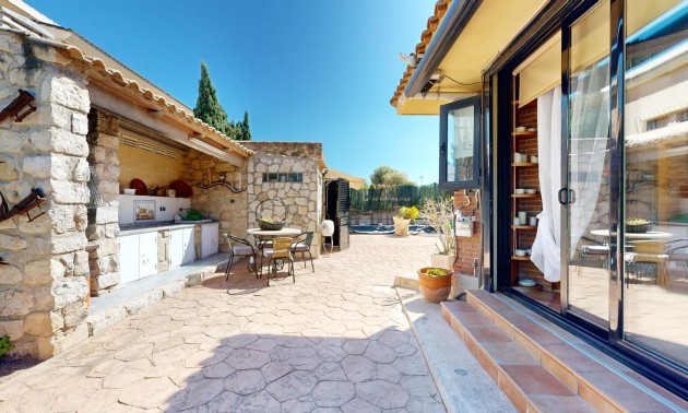 Resale - Villa - San Juan - San Juan de Alicante