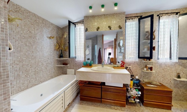 Resale - Villa - San Juan - San Juan de Alicante