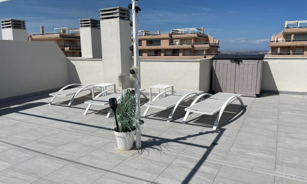 Herverkoop - Apartment - Orihuela Costa - Villamartín