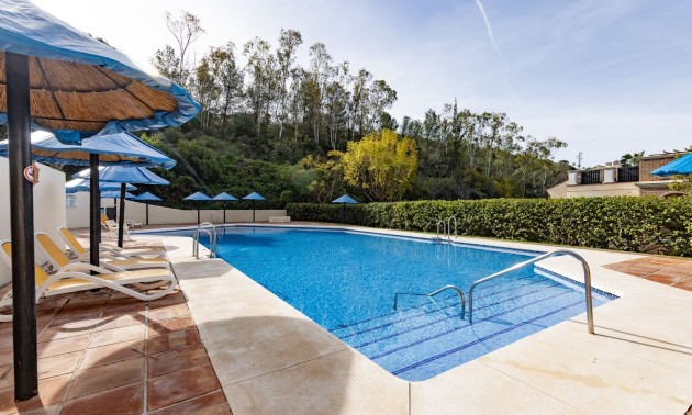 Herverkoop - Apartment - Benahavis - Los Arqueros