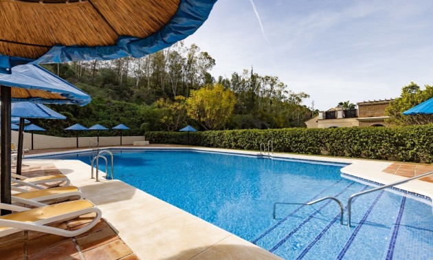 Herverkoop - Apartment - Benahavis - Los Arqueros
