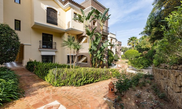 Herverkoop - Apartment - Benahavis - Los Arqueros