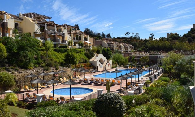 Herverkoop - Apartment - Benahavis - Los Arqueros