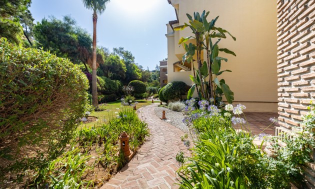 Herverkoop - Apartment - Benahavis - Los Arqueros