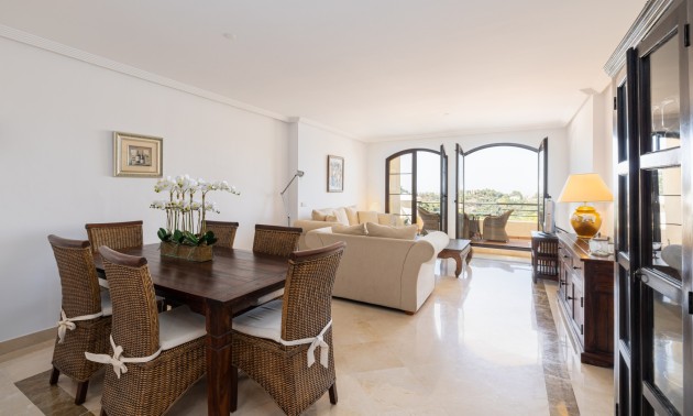 Herverkoop - Apartment - Benahavis - Los Arqueros