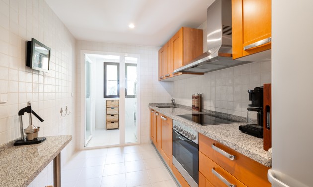 Herverkoop - Apartment - Benahavis - Los Arqueros