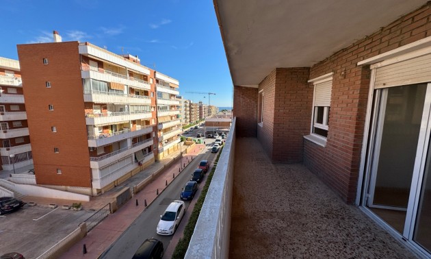 Herverkoop - Apartment - Torrevieja - Punta Prima