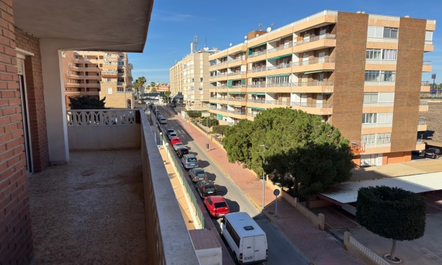 Herverkoop - Apartment - Torrevieja - Punta Prima